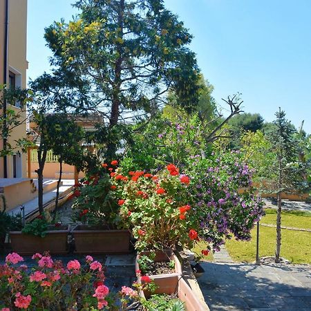 B&B Il Canto Del Mare 普尔萨诺 外观 照片