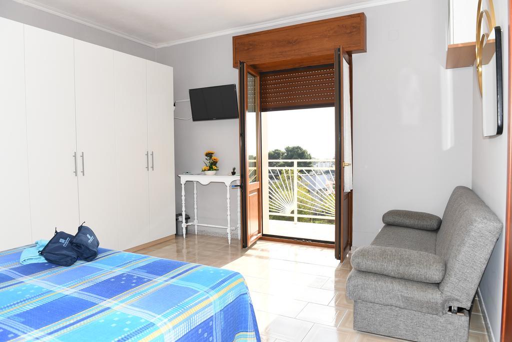 B&B Il Canto Del Mare 普尔萨诺 外观 照片